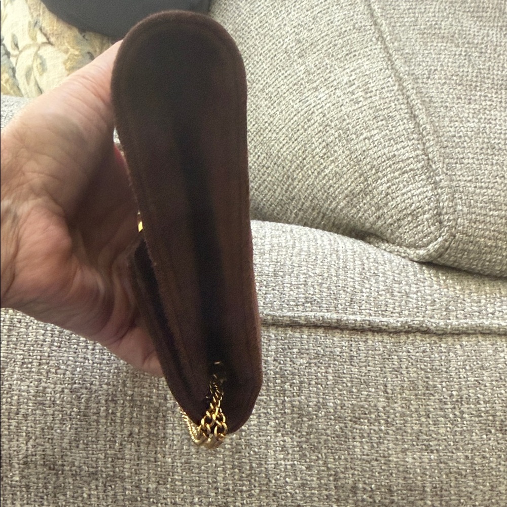 Gucci Brown Suede Crossbody Bag with Gold Chain - Picture 14 of 15